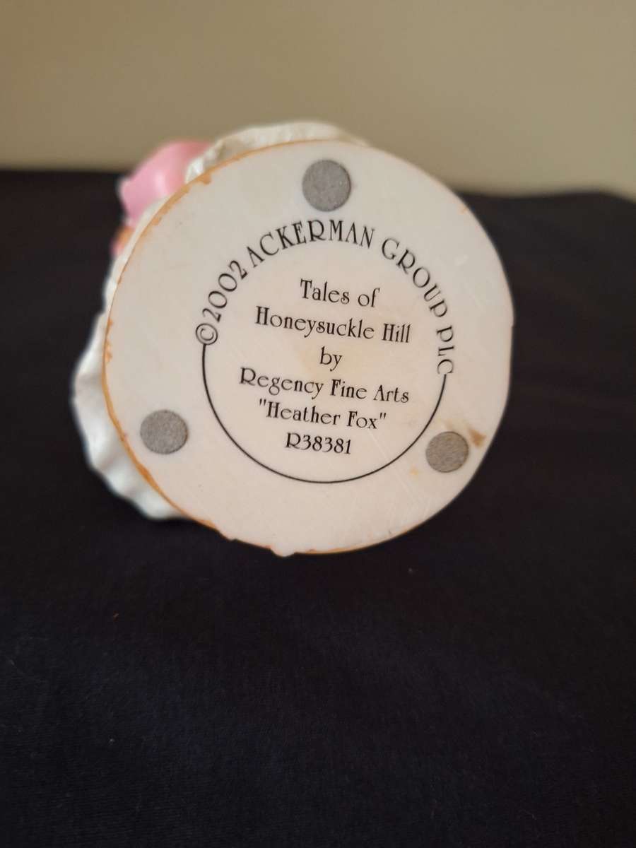 THE TALES OF HONEYSUCKLE HILL BY REGENCY FINE ARTS IN ORIGINAL TIN